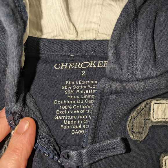 👛10/20$ Zip Up Hoodie 2Y - Picture 5 of 5